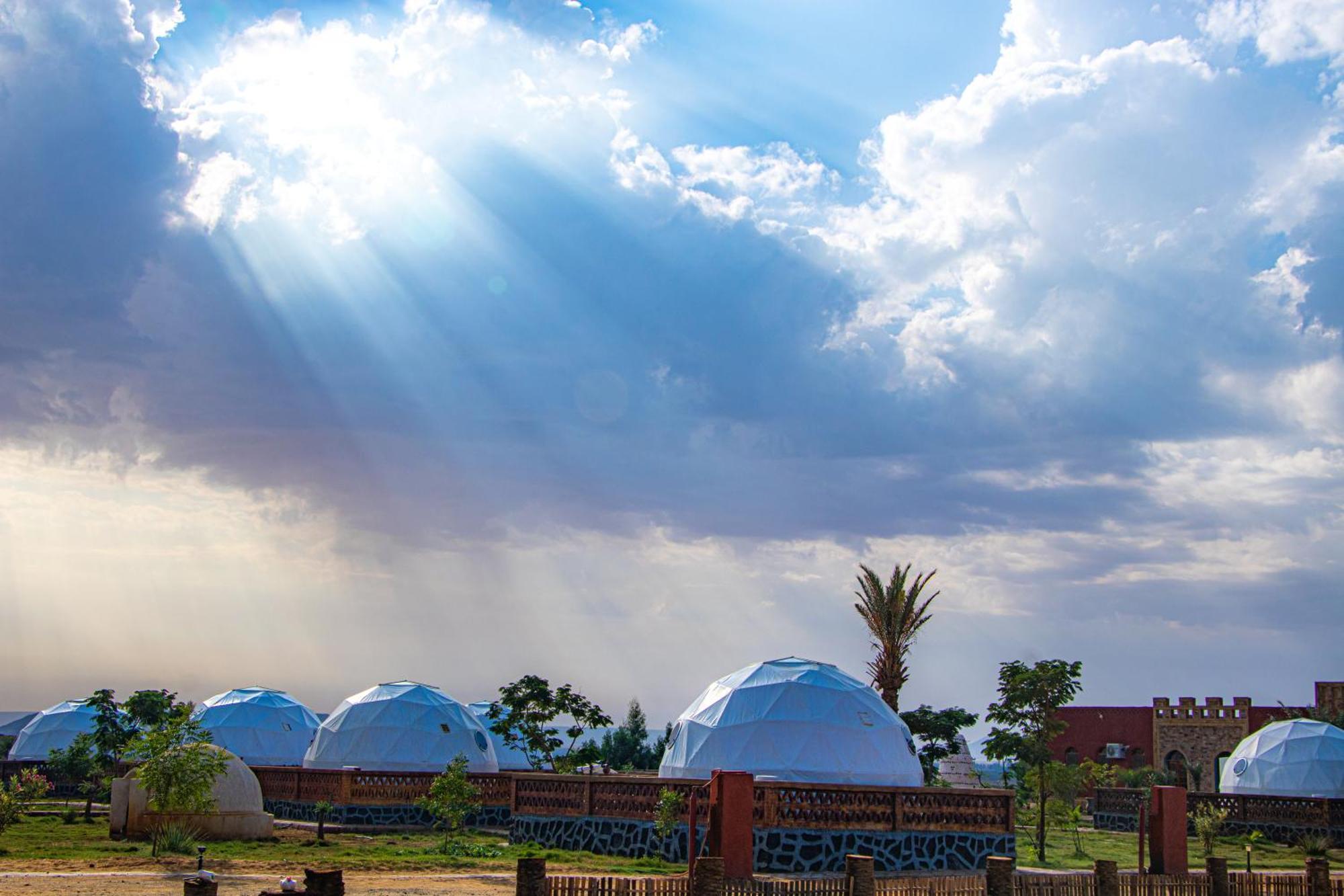 B&W Sahara Sky Camp Farafra Exterior foto