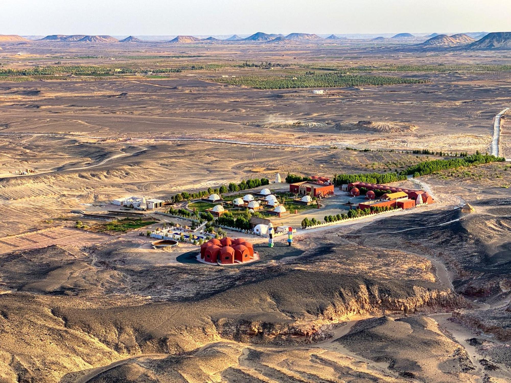 B&W Sahara Sky Camp Farafra Exterior foto